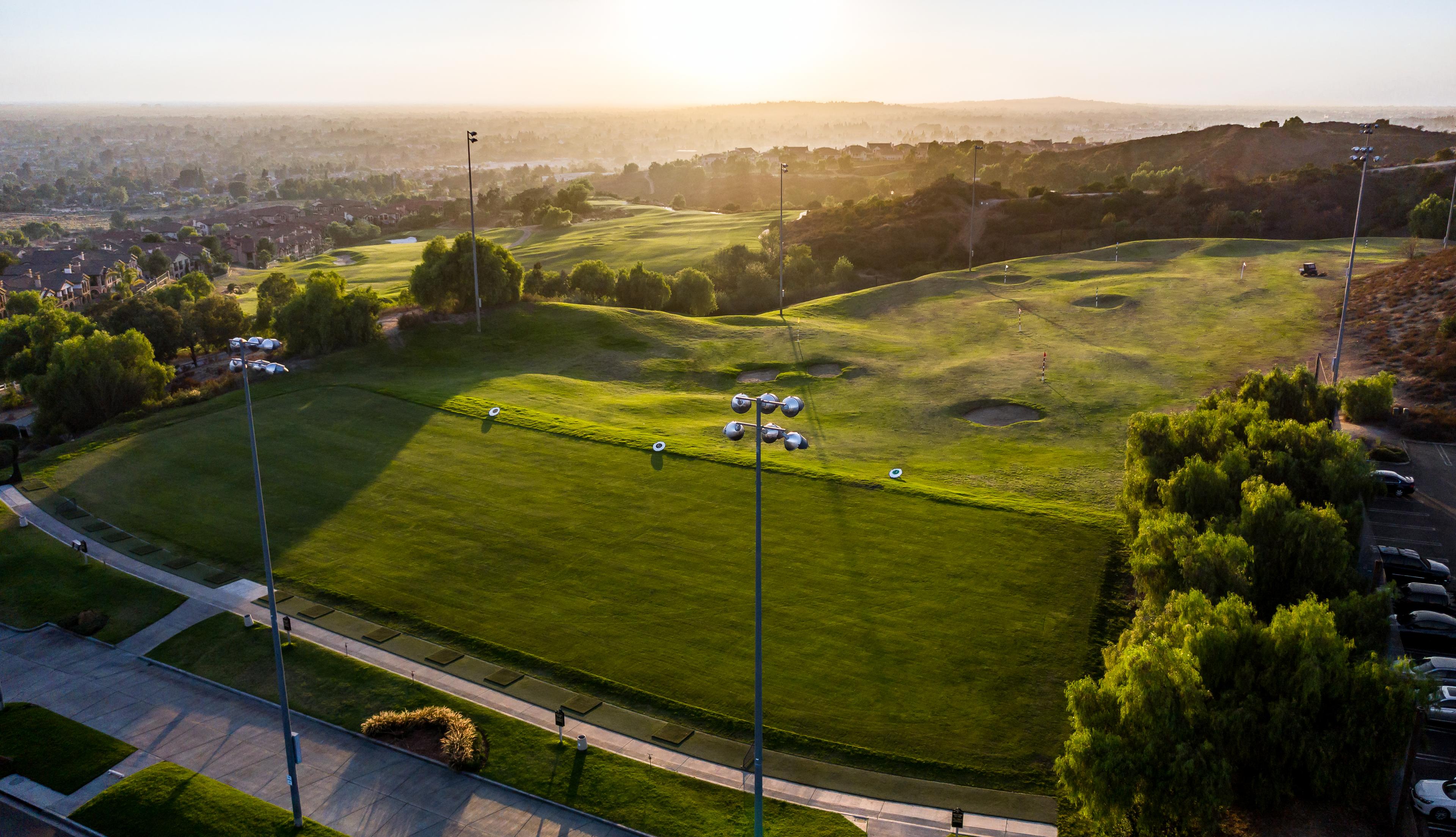 Black Gold Golf Club slide 4 of 5