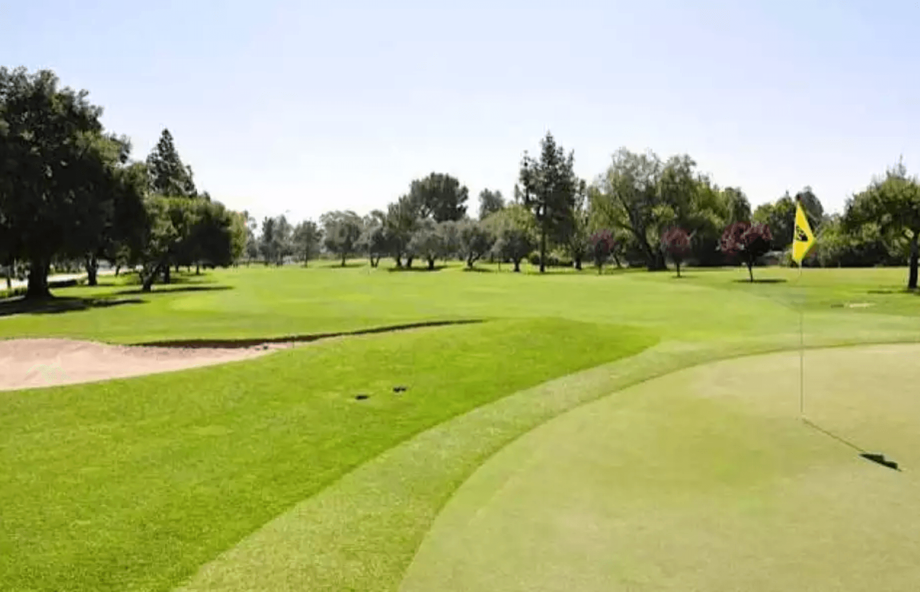 Arrowhead Country Club slide 3 of 5